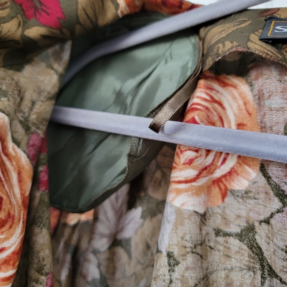 St. Gillian floral dress - Picture 8 of 12